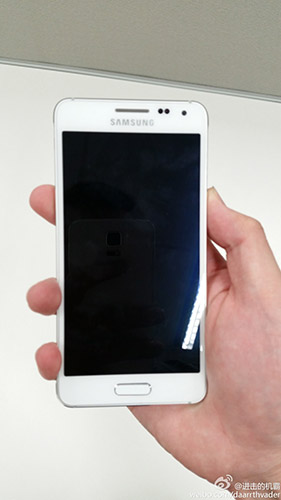 Samsung Galaxy Alpha 07