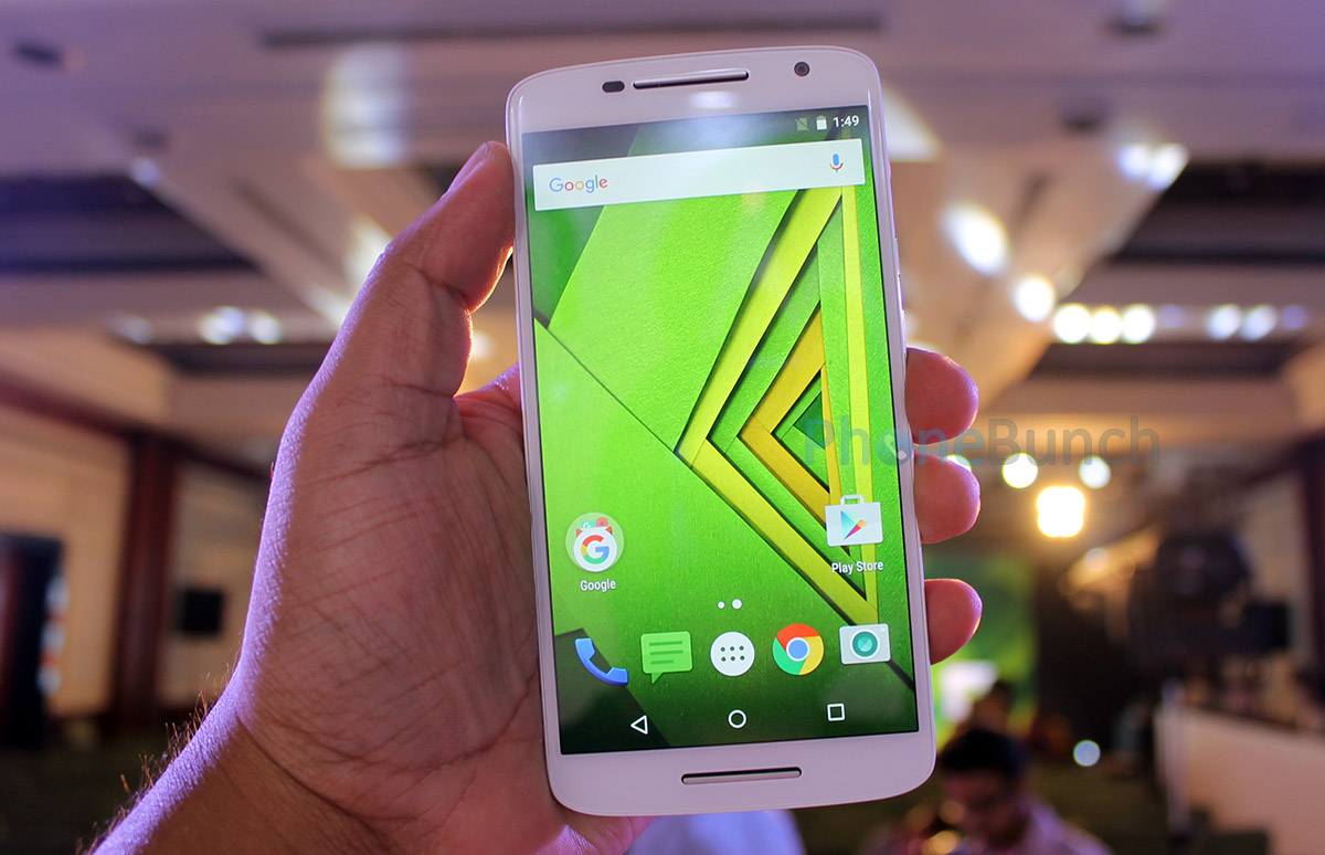 Moto X Play India Hands On