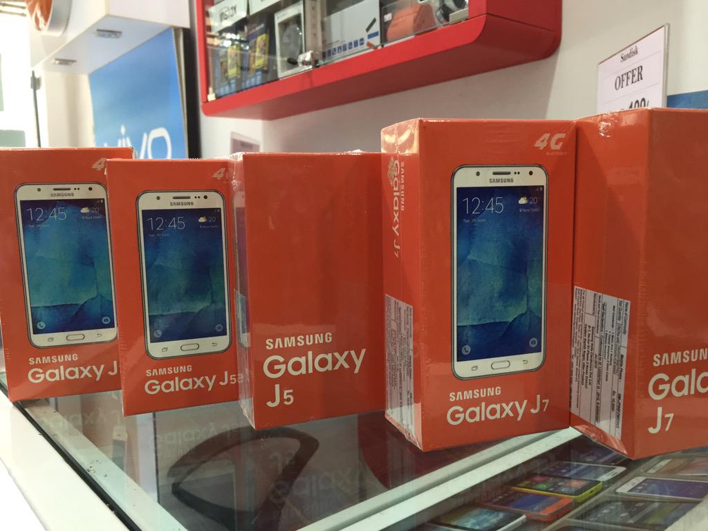 Samsung Galaxyj5j7 Offline Availability