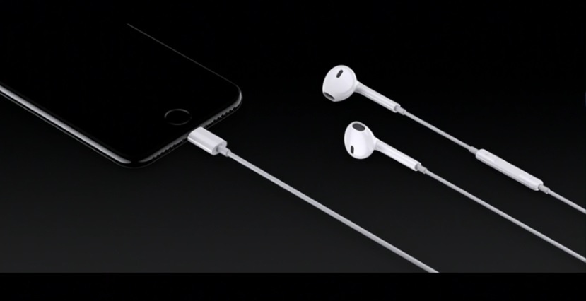 apple lighting earpods