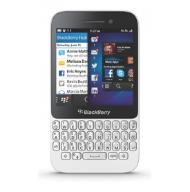 BlackBerry Q5 Image Gallery