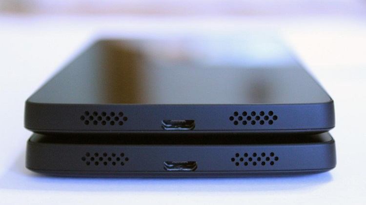 New Nexus 5 Larger Speaker Holesjpg