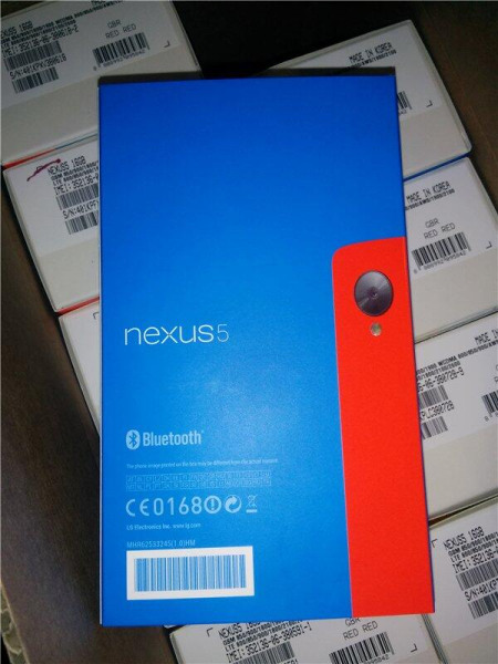 Nexus 5 Red Box Back