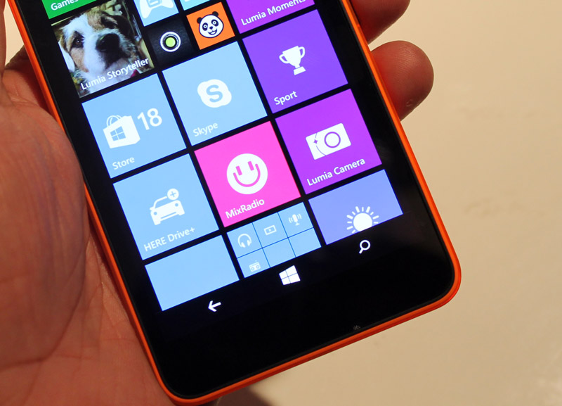 Lumia 640 Orange