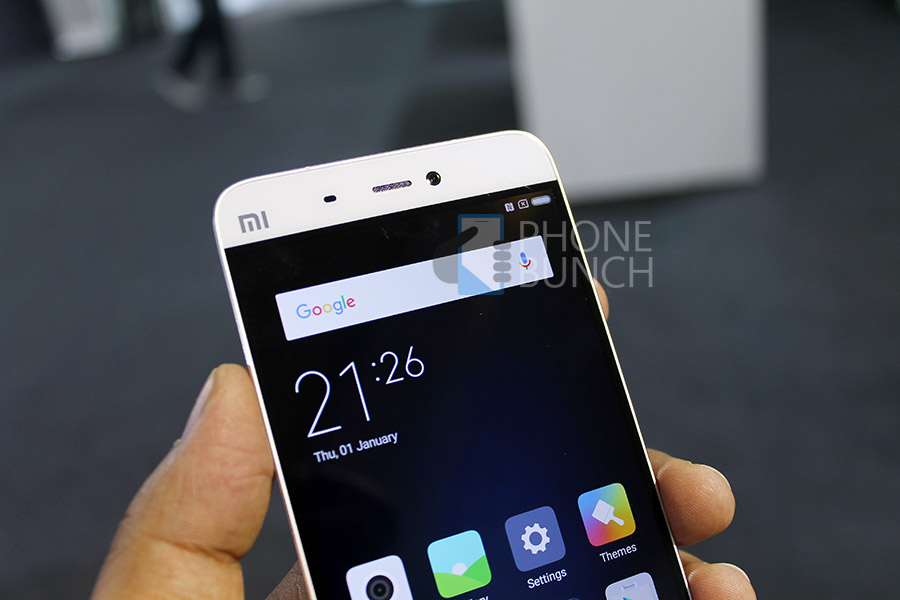 Xiaomi Mi5 Front Top