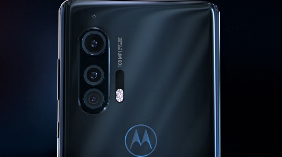 Motorola Edge Plus camera