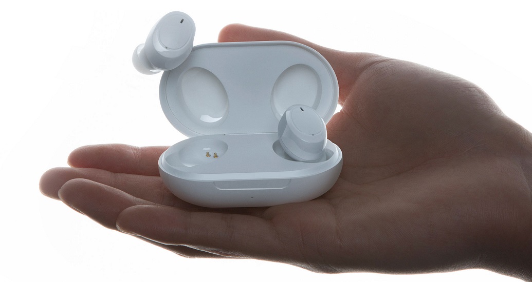 Oppo wireless earbuds discount price in india